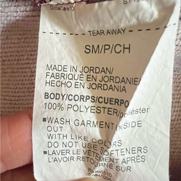 Under Armour UA Freedom Funnel Neck Women’z Sz Small Stadium Red GUC - Picture 15 of 16